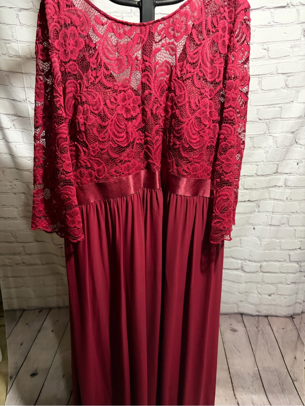 Burgundy Lace & Chiffon Formal Formal Maxi Gown Formal Party Dress 🌹